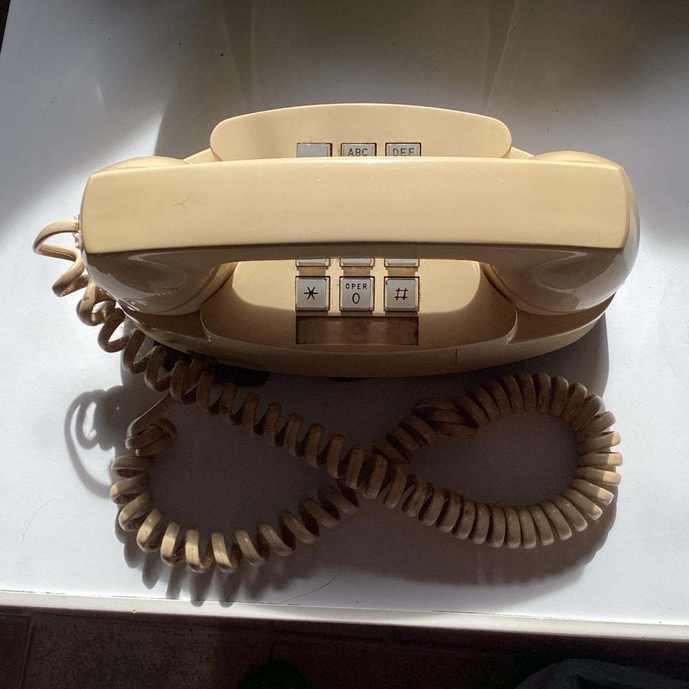 Princess Phone Push Button Yellow, Western Electric